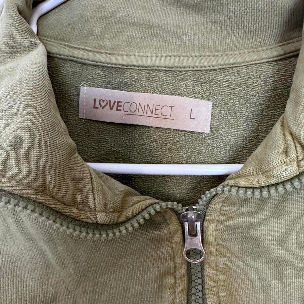Unbranded Women's Green and Khaki Sweatshirt
